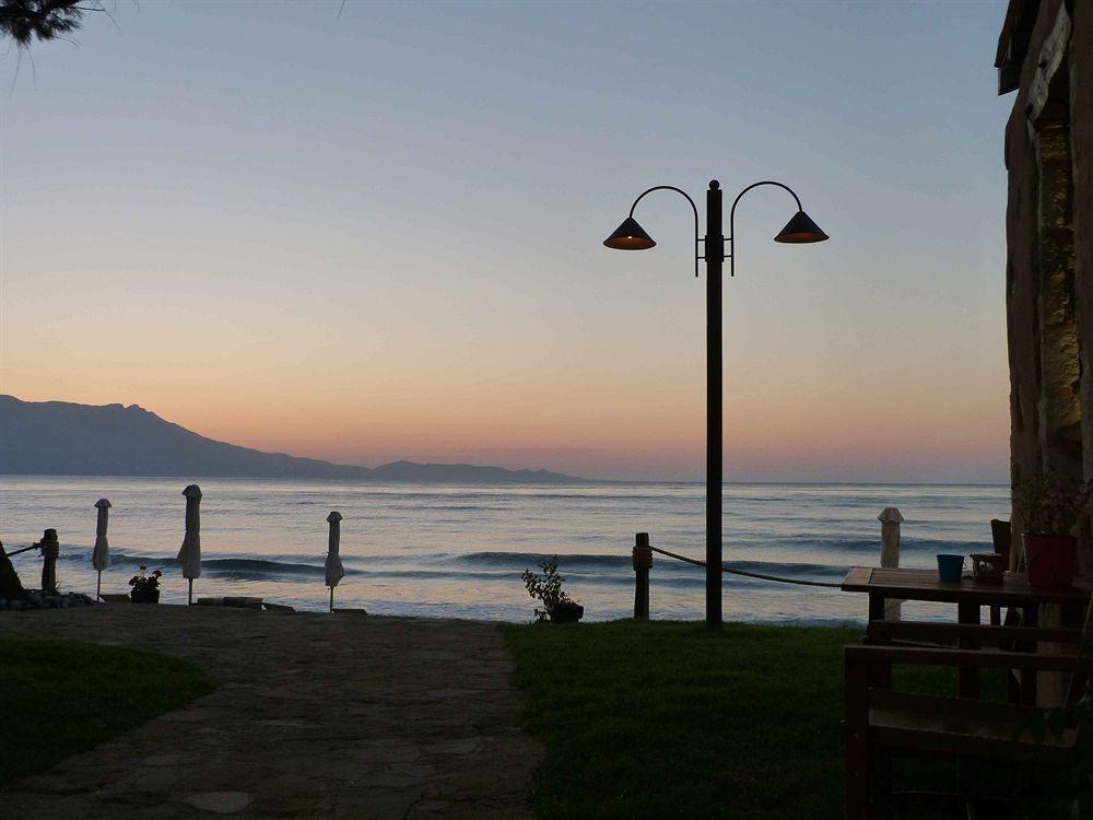 Azure Beach กิสเซมอส ภายนอก รูปภาพ